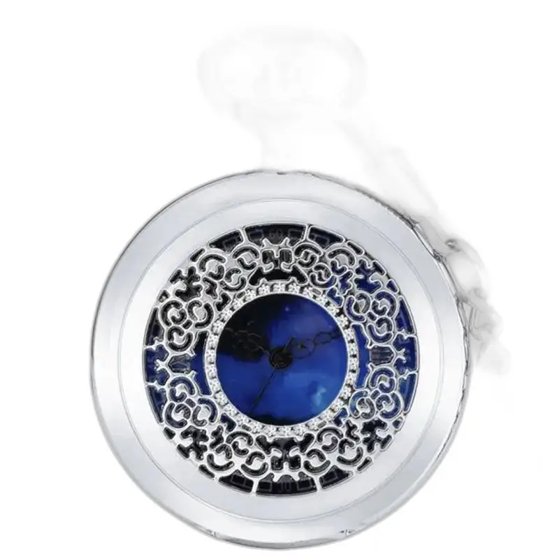 Silberne Halskettenuhr mit blauem Zifferblatt und elegantem Blue Heart-Motiv
