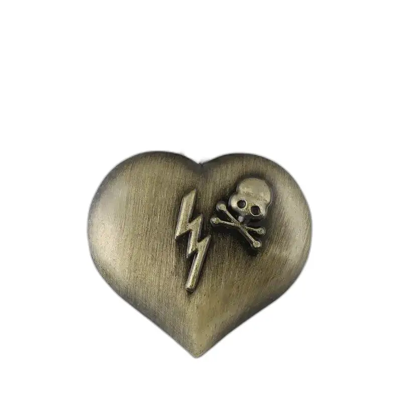 Bronzeherz mit Totenkopf und Blitz für Vintage Electric Necklace Watch