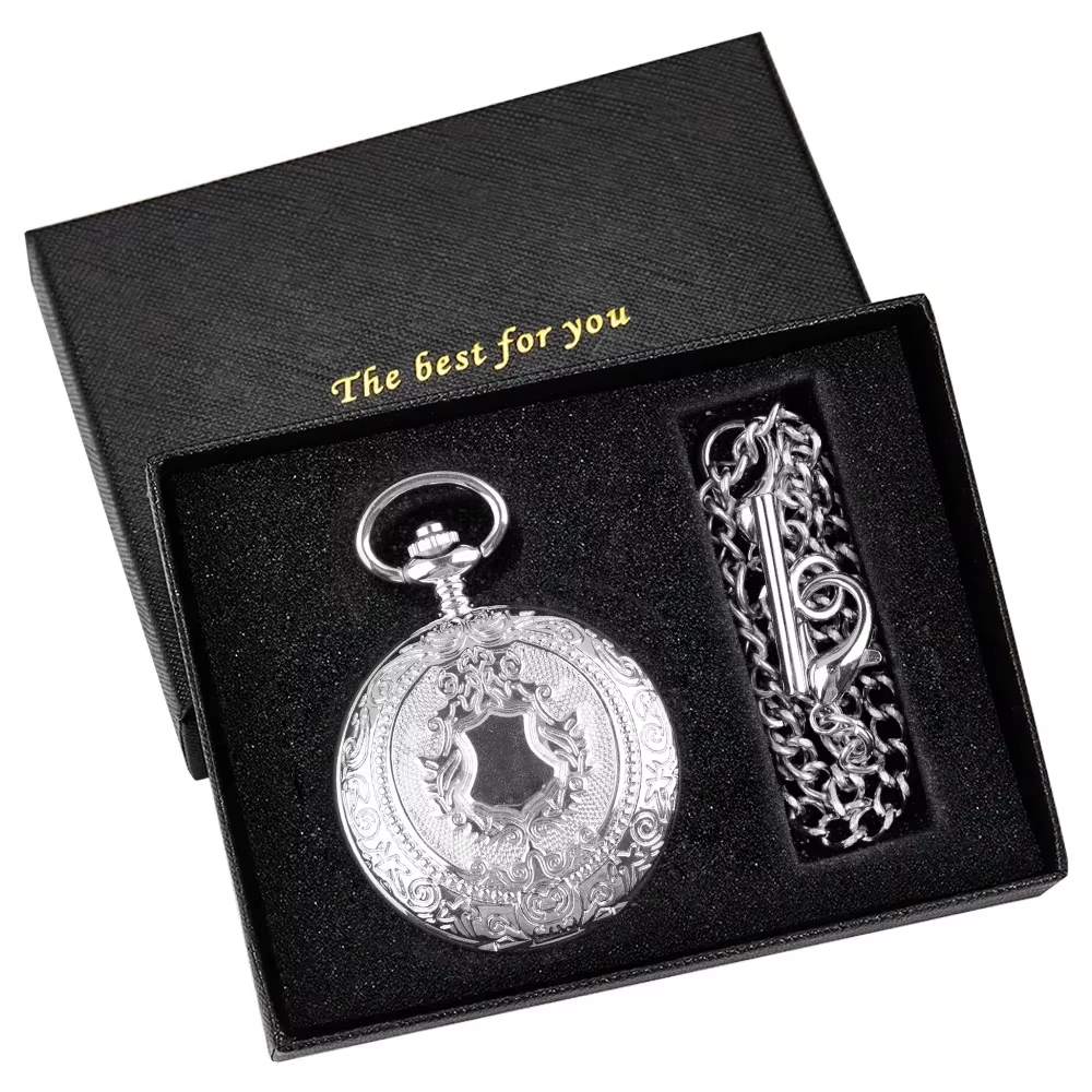 Herren-Automatiktaschenuhr mit Gravur – präsentiert mit Kette in der schwarzen „The Best For You“-Geschenkbox